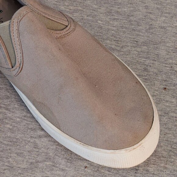 Slip-on Canvas Women's Loafers / Shoes Ardene Size 8 - Picture 6 of 8